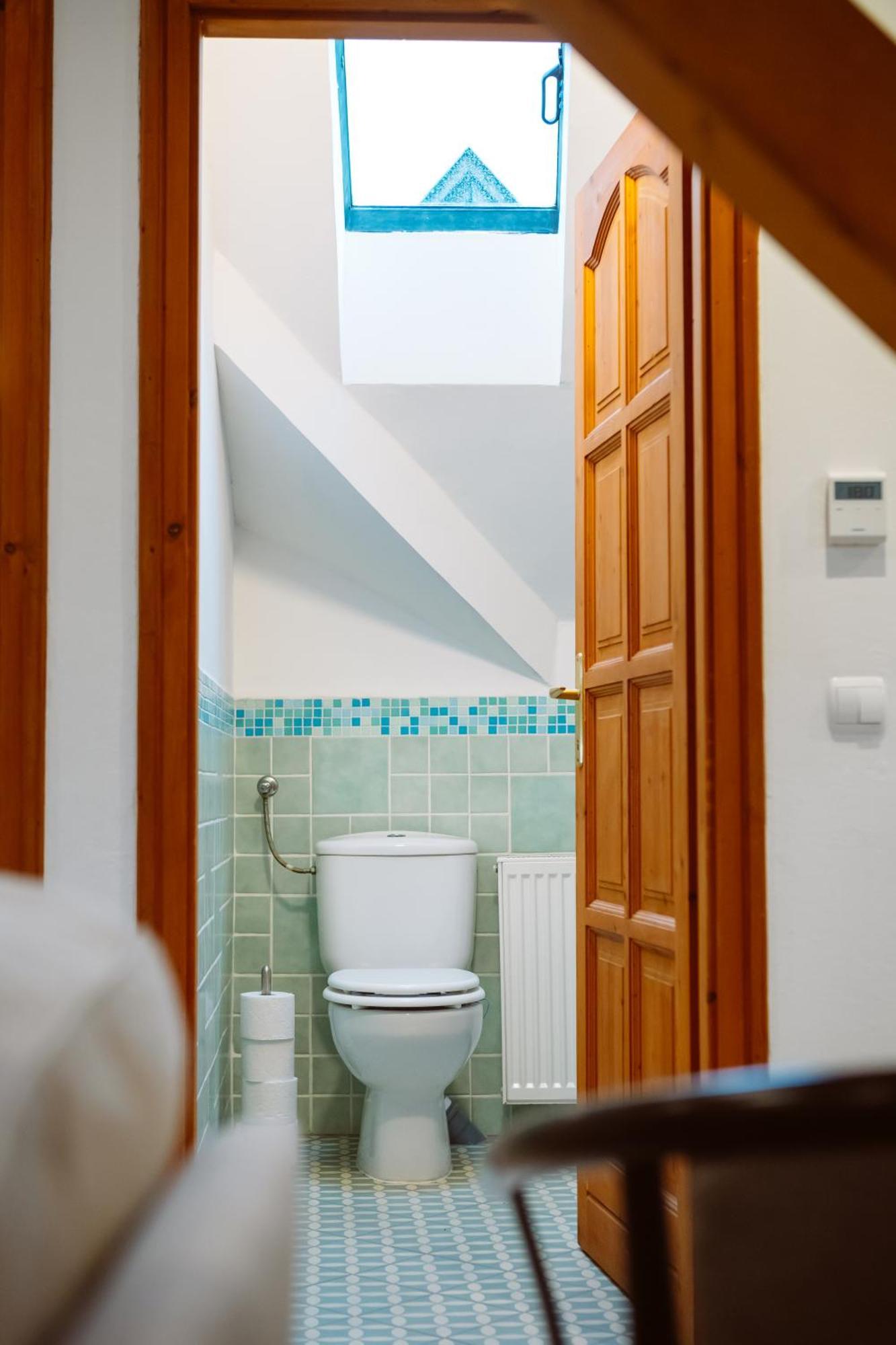 Kiralyszeke Apartman 埃格尔 外观 照片
