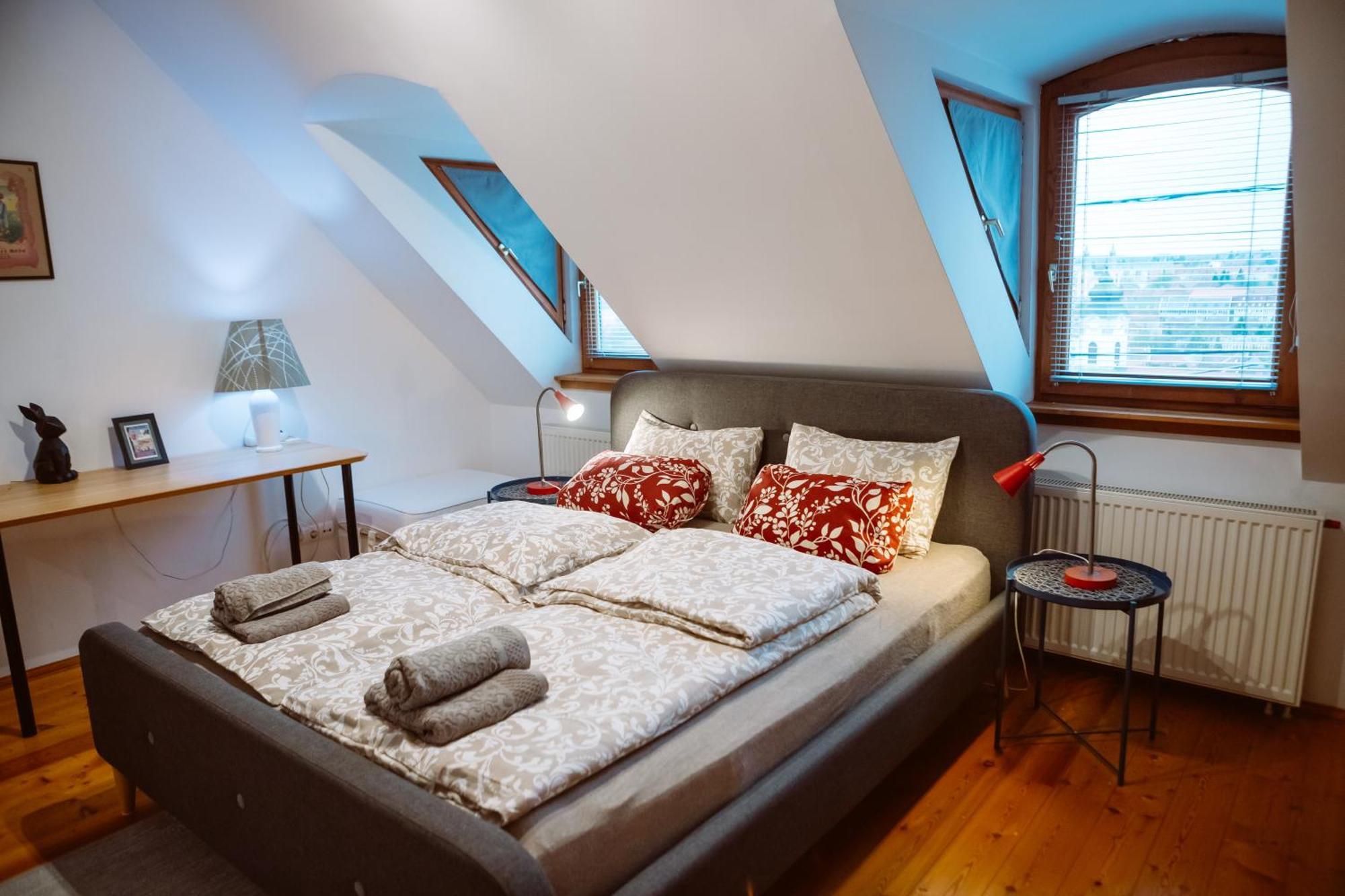 Kiralyszeke Apartman 埃格尔 外观 照片